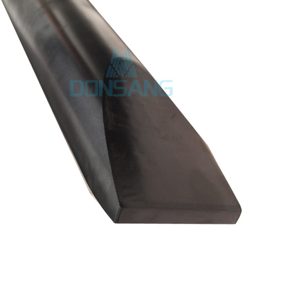 HB20G 135mm Diameter Chisel Wedge Rock Breaker Chisel Types DS8C